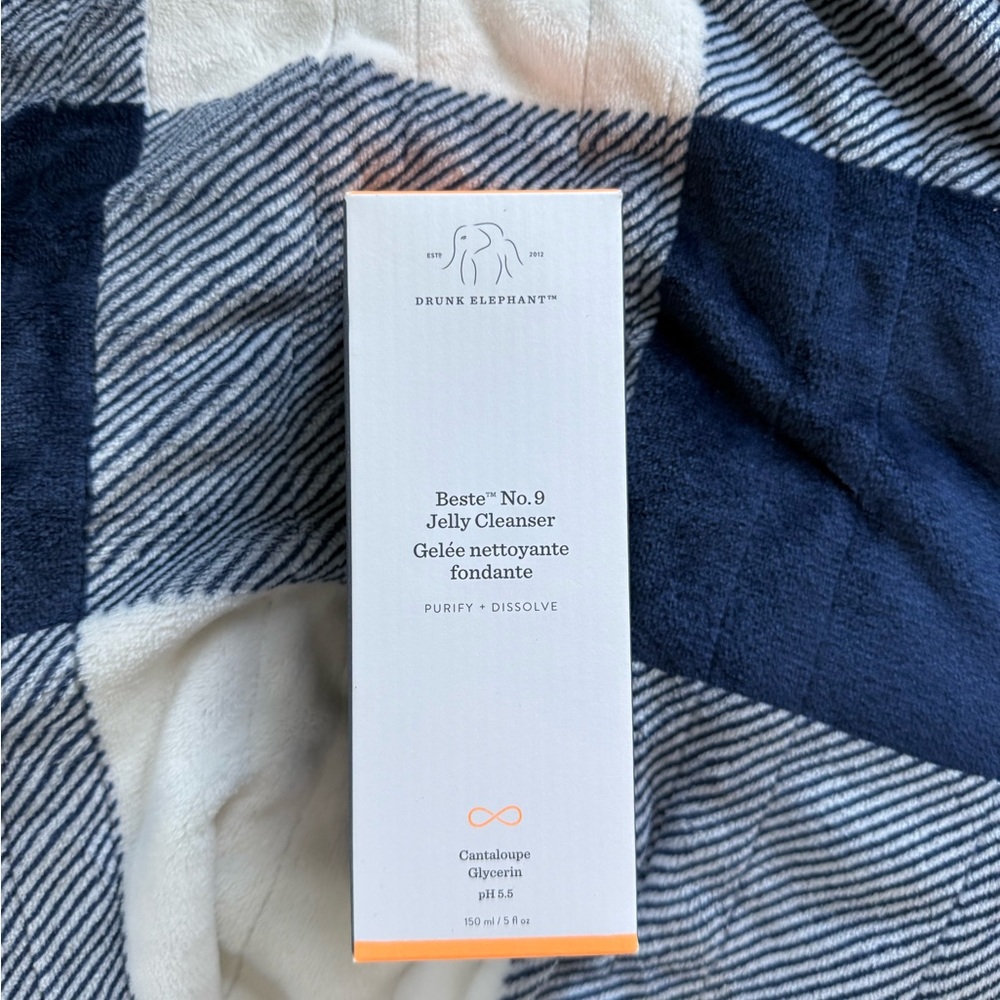 Drunk Elephant Beste No.9 Jelly Cleanser - White and Orange Packaging
